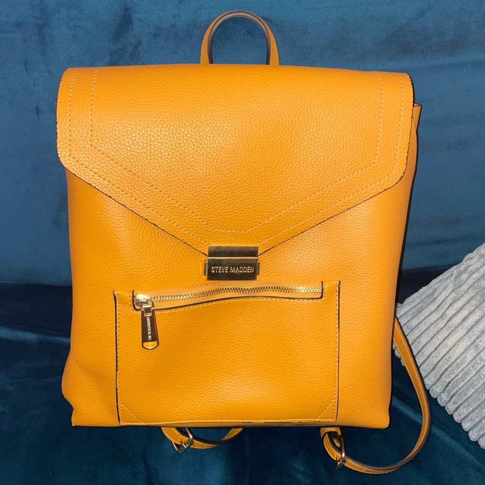 Too cool 😎 for School Madden pack🎒